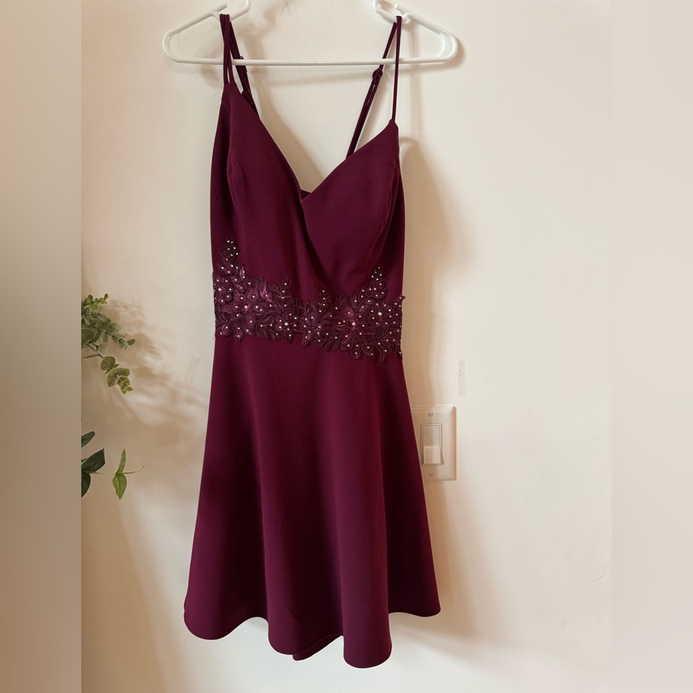 B Darlin Red Wine jr Embroidered Mini Fit & Flare Dress Size 15/16 - Picture 3 of 7